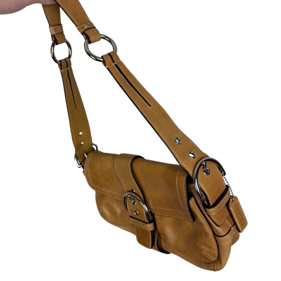 Coach Rare 2004 Hampton Top Handle Honey Leather Baguette Bag - Picture 3 of 9